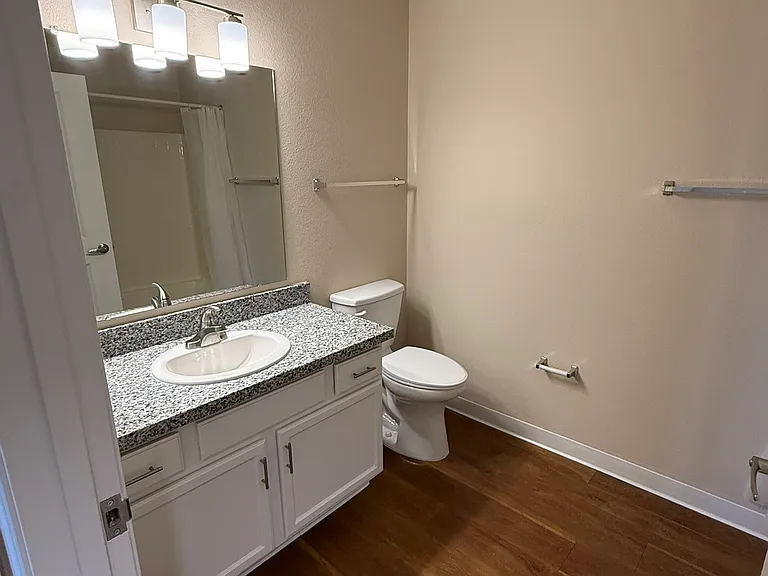 Granite Creek Apartments — Photo 72