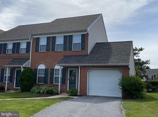 13 Chesterwood Cir, Reading, PA 19607