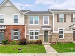 522 Berry Chase Way, Cary, NC 27519