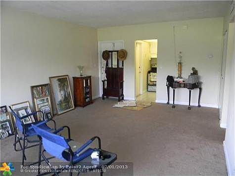 3rd image of 201 SE 6th Ave APT 7