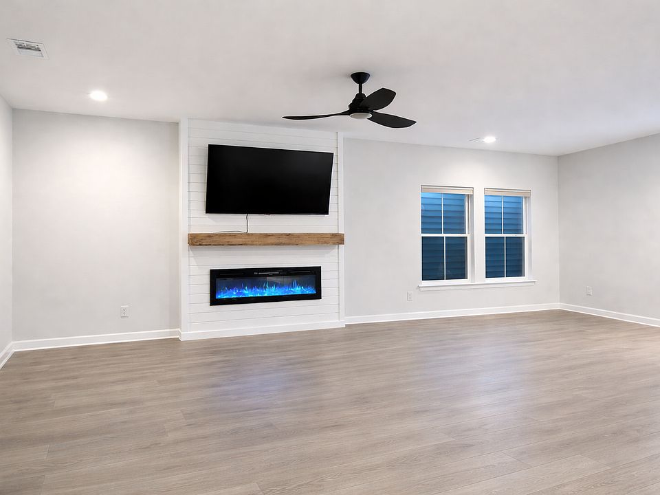 Built-In electric fireplace