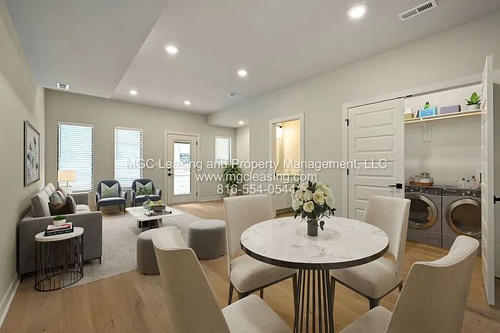 2 bed, 1.5 bath, 1265 sqft, $1,795 — Photo 3