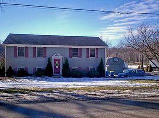 2694 Savannah Rd, New Castle, PA 16101