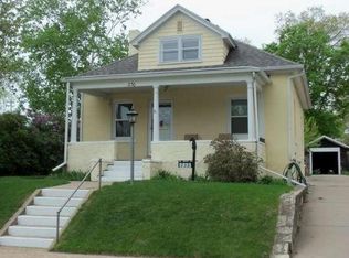 230 19th St S, La Crosse, WI 54601