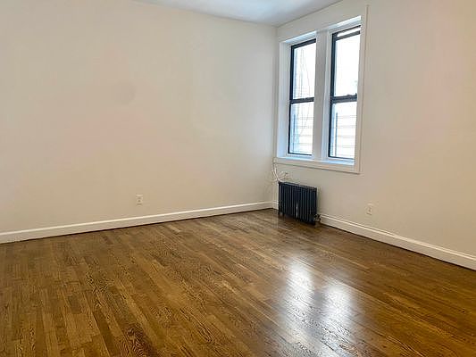 2nd image of 650 W 172nd St #4J1