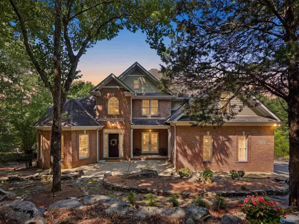4015 High Mountain Rd NE, Huntsville, AL 35811