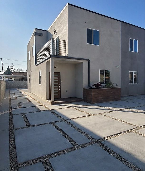 1st image of 9539 Holmes St