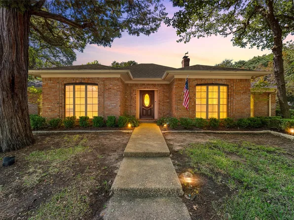 3906 Green Oak Dr, Waco, TX 76710