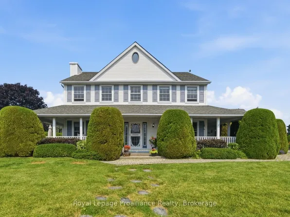 10 Skiff Cove Rd, Prince Edward County, ON K0K 3L0