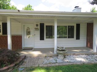 200 Walnut Ln, Branson, MO 65616