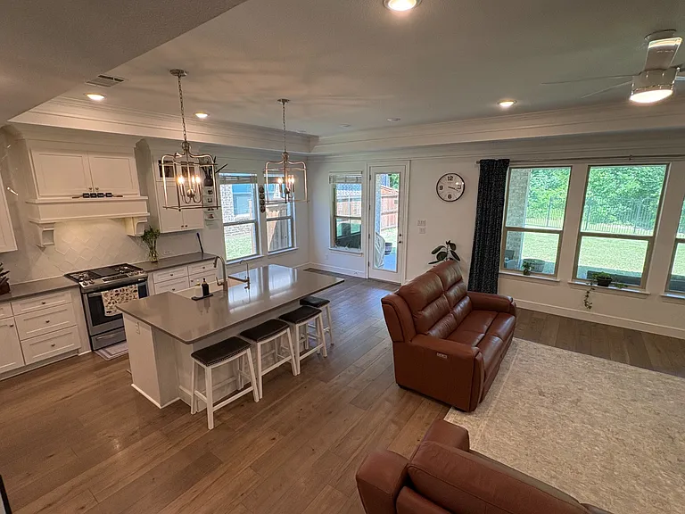 4100 Darlington Way — Photo 17