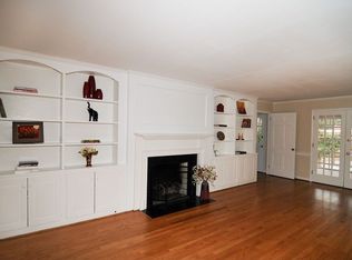 415 N Elliott Rd, Chapel Hill, NC 27514