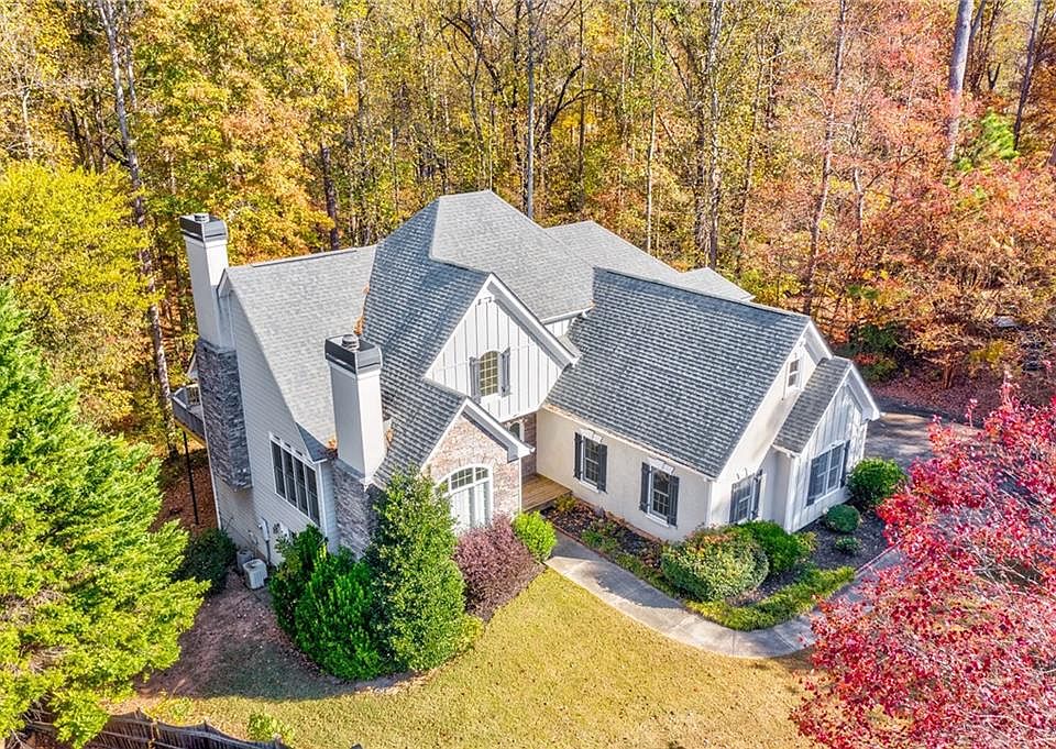 1st image of 139 Royal Oaks Dr