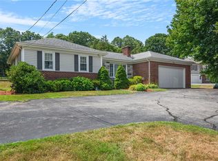 78 Old River Rd, Lincoln, RI 02865
