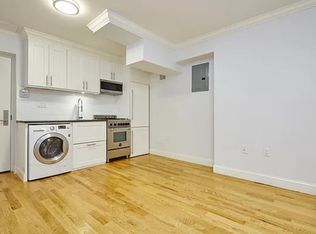 210 E 22nd St APT 6C, New York, NY 10010
