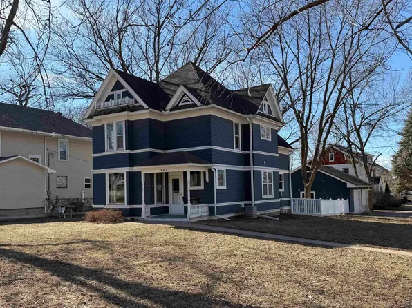 901 Central Ave SW, Le Mars, IA 51031
