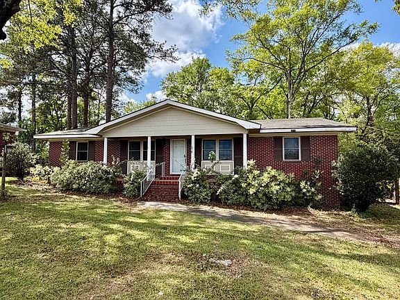 2nd image of 1935 Denton Rd