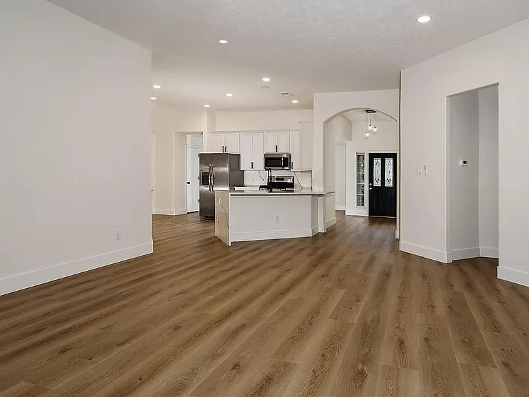 122 S Abram Cir — Photo 13