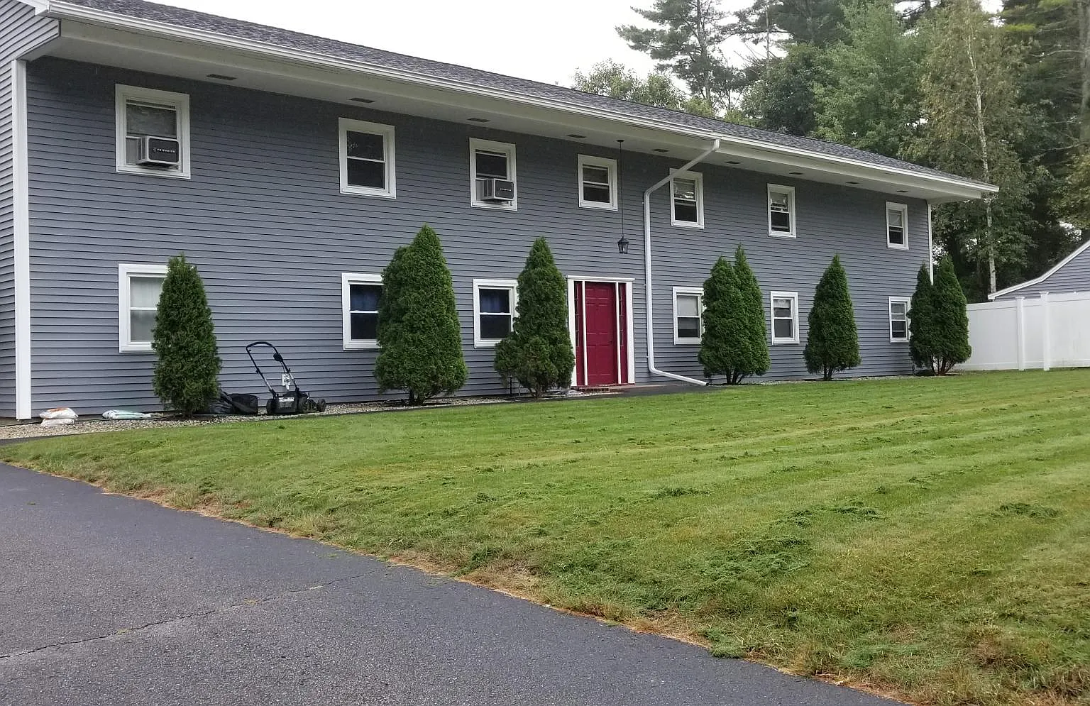 2 bed, 800 sqft, $1,950 — Photo 1
