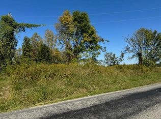 8465 Goshen Rd, Edwardsville, IL 62025