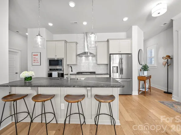 8121 Houser St, Cornelius, NC 28031