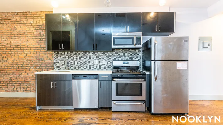Rented by Nooklyn NYC LLC | media 29