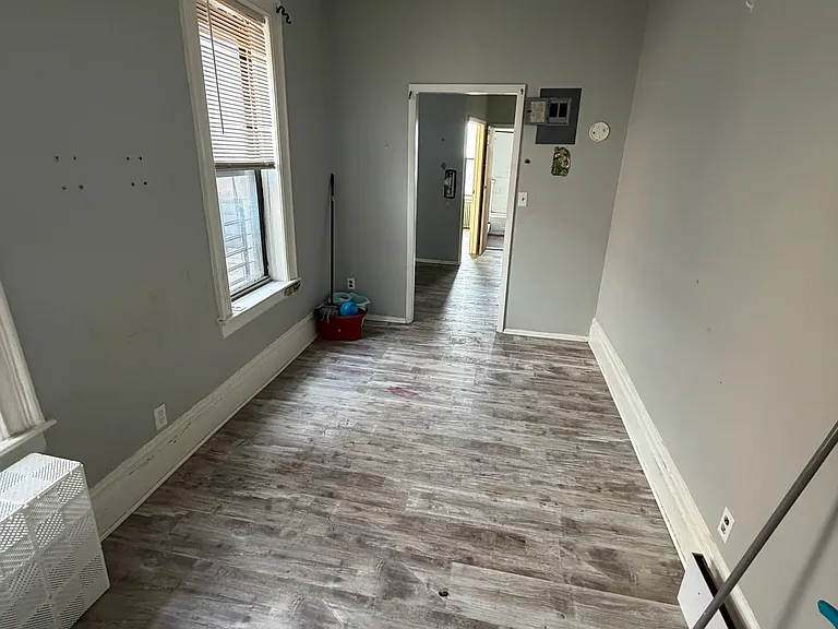 43-10 25th Ave #3L — Photo 3