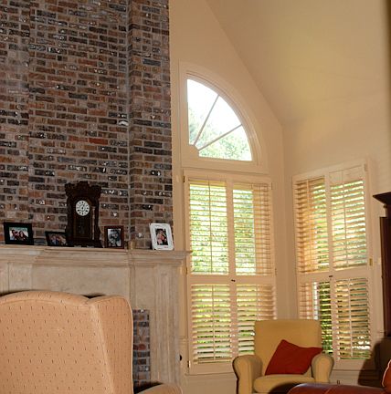 View of windowns in LR