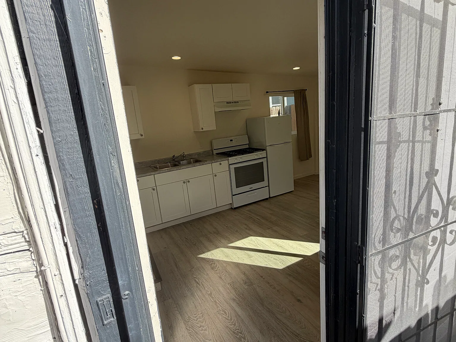 1 bed, 340 sqft, $1,500 — Photo 4