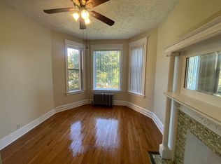 2530 N Kedzie Blvd UNIT 202, Chicago, IL 60647