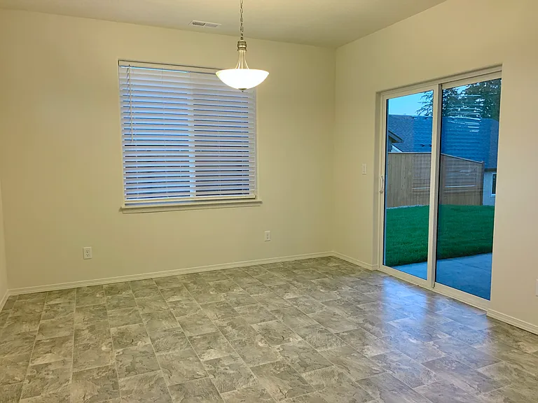 2417 Imperial Dr NW — Photo 9
