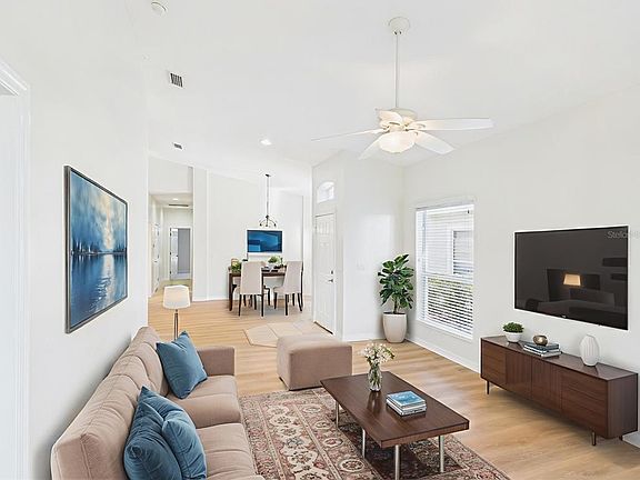 3rd image of 2727 Rutledge Ct