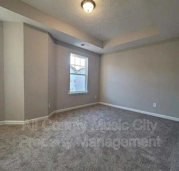 310 Negri Ct — Photo 32