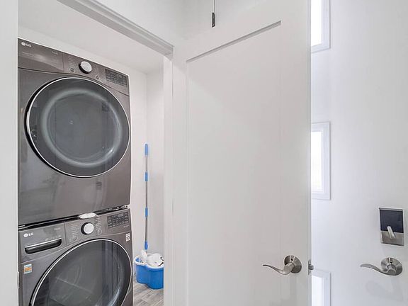 Washer/Dryer