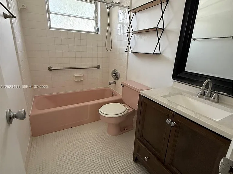 705 NE 92nd St #3 — Photo 11
