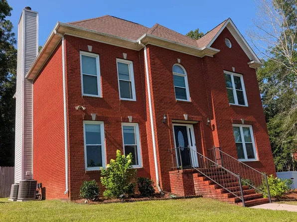 137 Broadmoor Ln, Alabaster, AL 35007