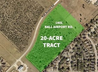 1401 Ball Airport Rd, Victoria, TX 77904