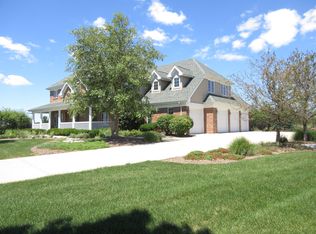 25945 S Greene Castle Dr, Monee, IL 60449