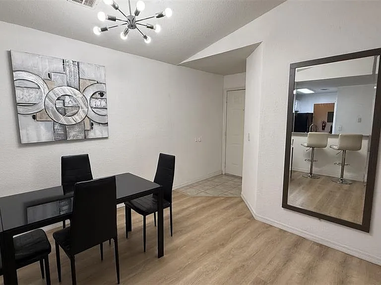 8800 Latrec Ave #9305 — Photo 2