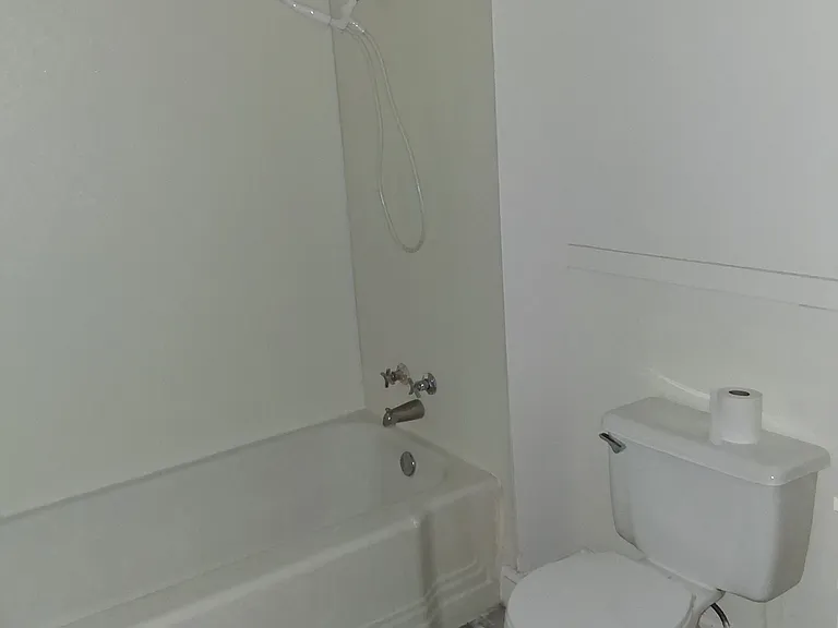319 N Longwood St #1 — Photo 6