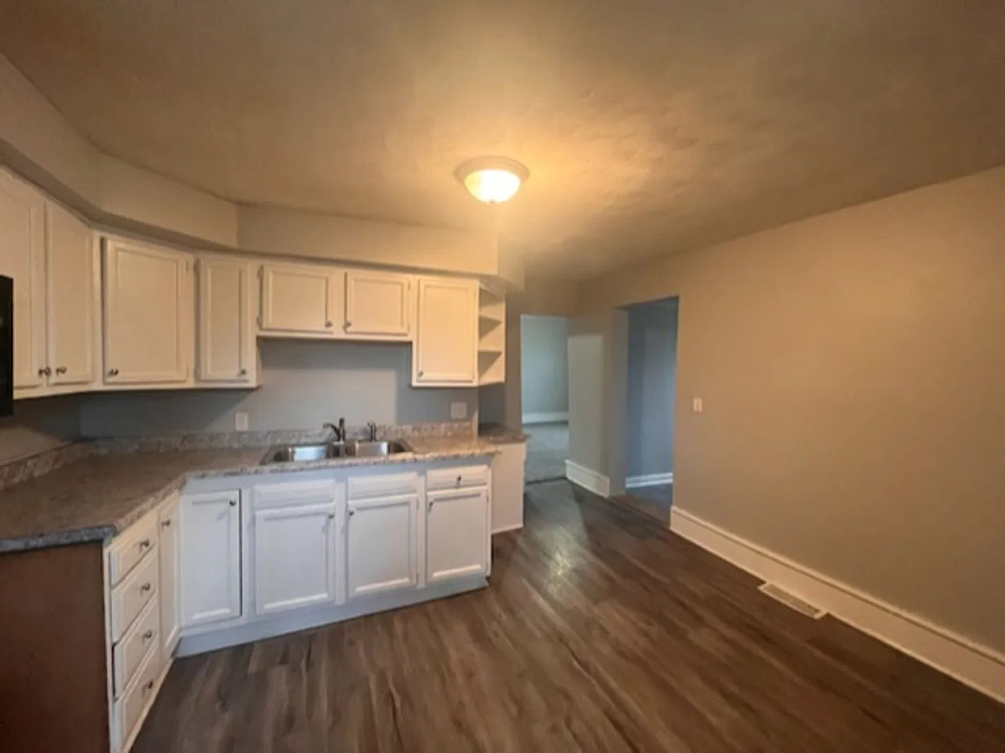 1 Bedroom House in Davenport — Photo 2