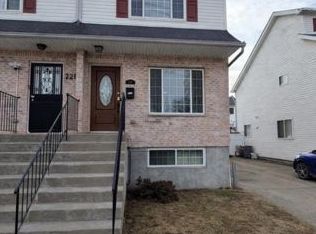 226 Osgood Ave, Staten Island, NY 10304