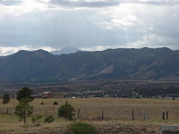 MOUNTAIN & PIKES PEAK VIE