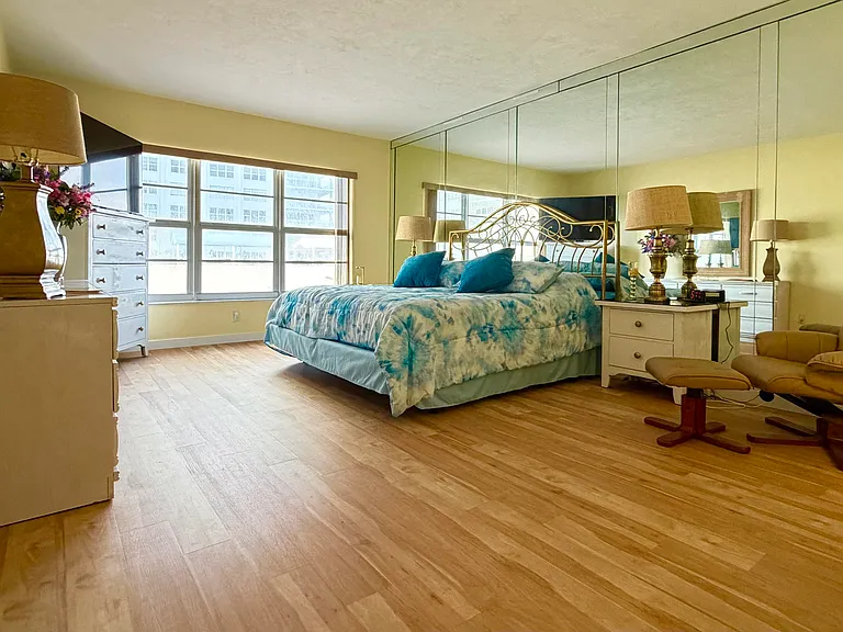 3850 Galt Ocean Dr #210 — Photo 13