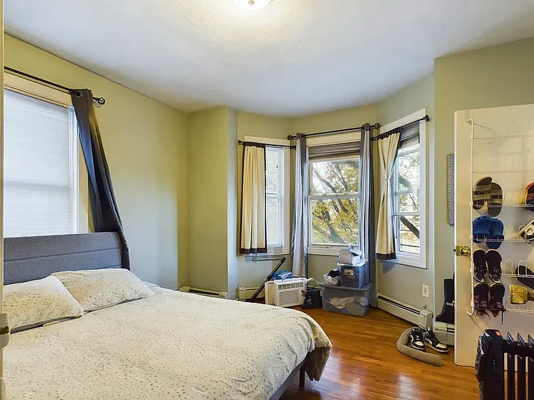 237 Tremont St — Photo 11