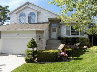 1113 E Castle Dale Cir, Sandy, UT 84094