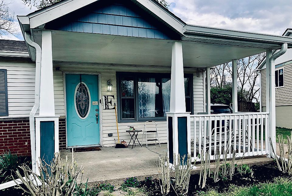 2nd image of 3435 Christie Ct