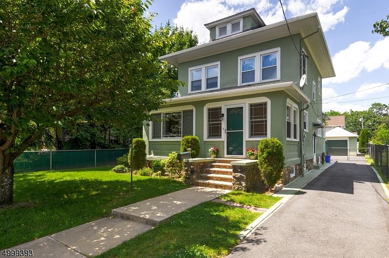 1st image of 114 Oxford Ave