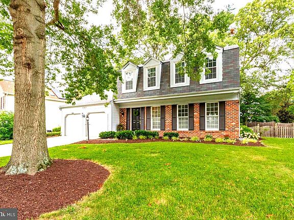 2nd image of 790 Cool Glade Ct