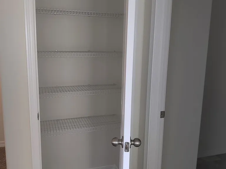 4649 Zircon Dr — Photo 19